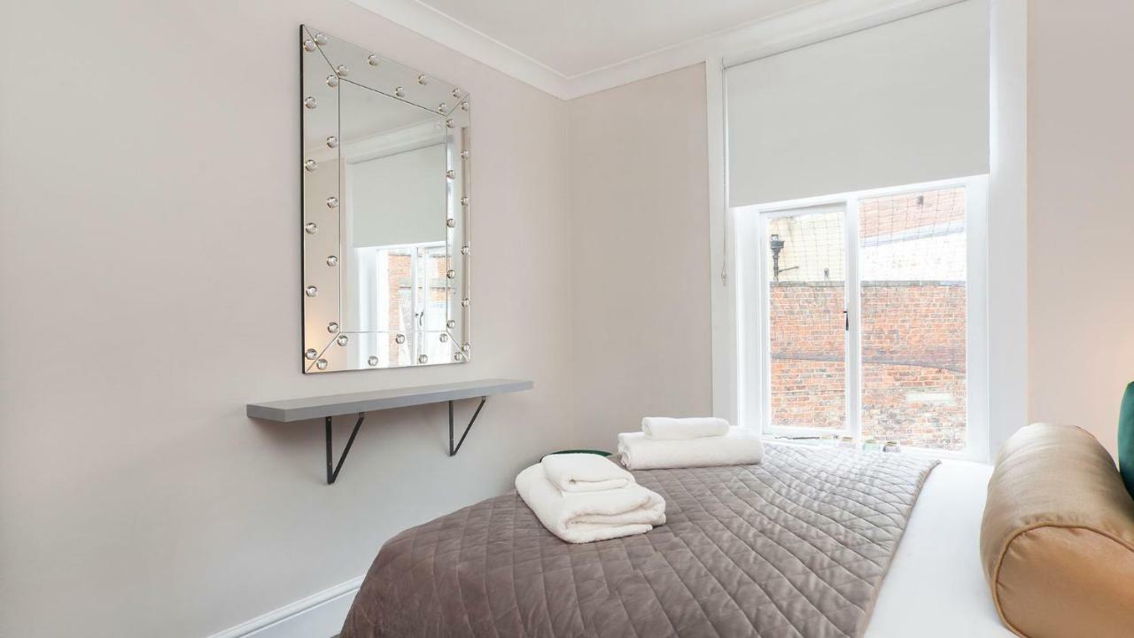 Stylish And 2 Bed -free Parking Apartamento York